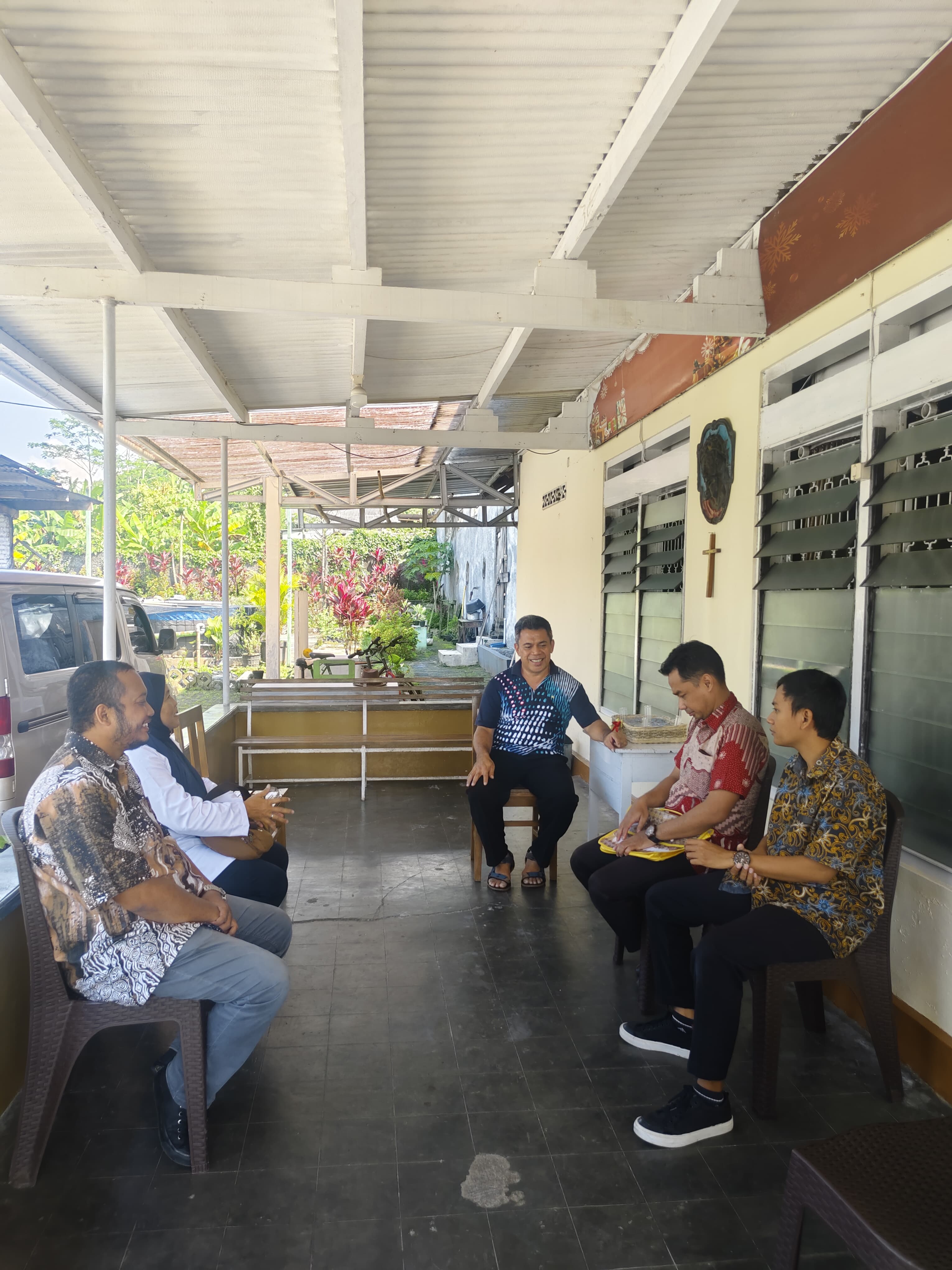 Kunjungan Bidang Kepemudaan Disporapar Kota Magelang ke Organisasi Pemuda Kristen (BAMAG),